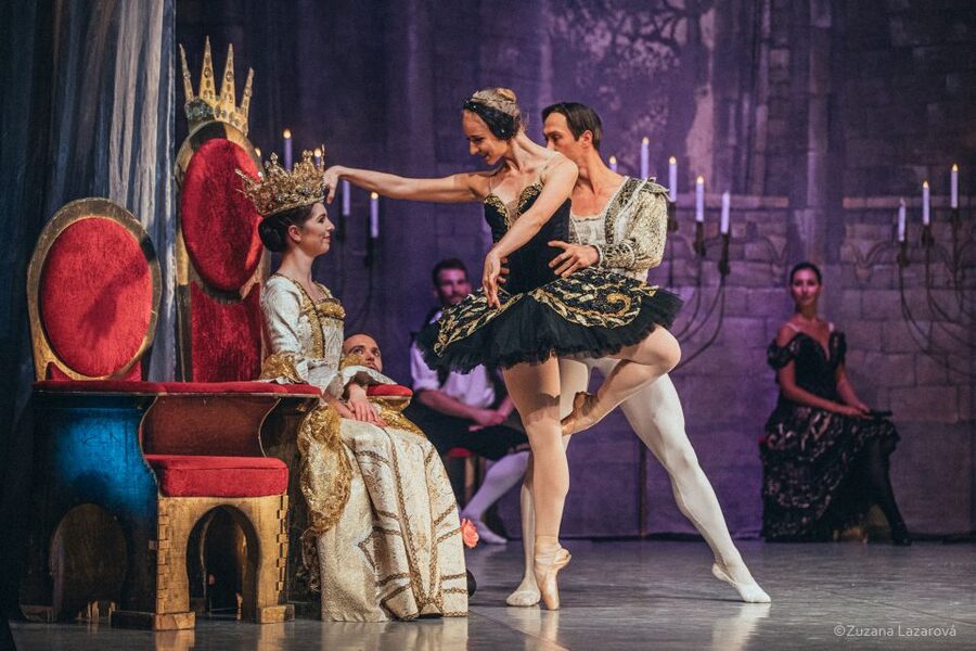 Prague: The Best of Swan Lake Ballet Tickets - A Best-Of Swan Lake That Stays Under 2 Hours