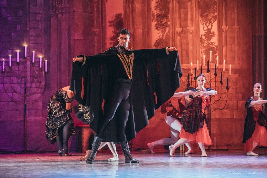 Prague: The Best of Swan Lake Ballet Tickets - FAQ