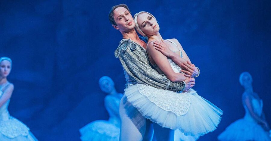 Prague: The Best of Swan Lake Ballet Tickets - Divadlo Broadway at Wenceslas Square, Pragues Cozy Stage