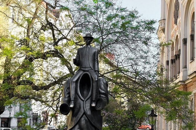 Prague Through the Eyes of Franz Kafka 150 minutes Tour - Why this Kafka walk beats a standard Old Town stroll