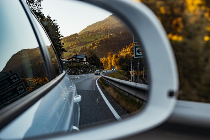 Prague to Budapest - Private Transfer with 2 hours of Sightseeing - Price and Value: Is $422.95 per Person Fair?