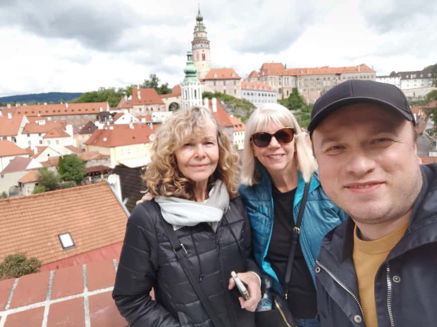 Prague to Český Krumlov Tour (Hluboká & Holašovice optional) - UNESCO Český Krumlov: the walking tour that actually makes sense
