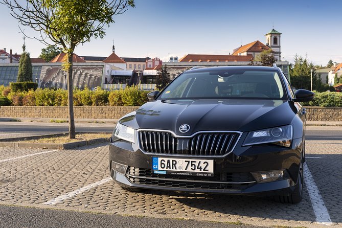 Prague to Karlovy Vary Private Transfer - The Car and Driver Setup: Skoda Superb Comfort, English Support