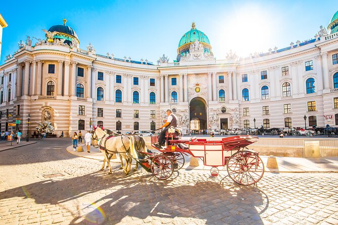 Prague to Vienna - Private Transfer with 2 hours of Sightseeing - How the Prague to Vienna private transfer day works