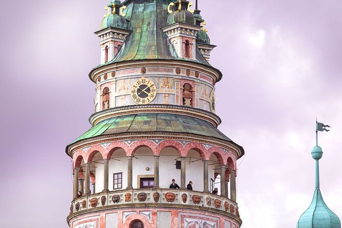 Prague: Tour to Vienna via Cesky Krumlov - The Cesky Krumlov Stop: Old Town First, Castle Area Next