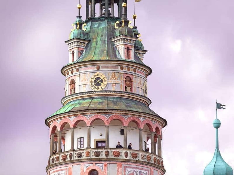 Prague: Transfer to Vienna via fabulous Cesky Krumlov - Pickup from your Prague address, then the calm 2-hour drive to the Vltava