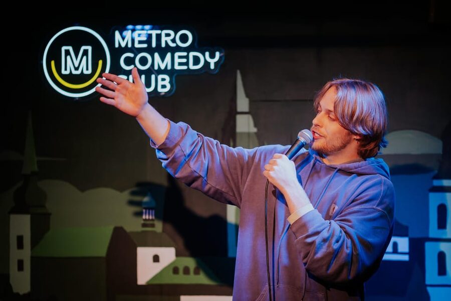 Prague: Tuesday Stand-Up Comedy in English - Metro Comedy Club, Prague 1: The Easy Location Play