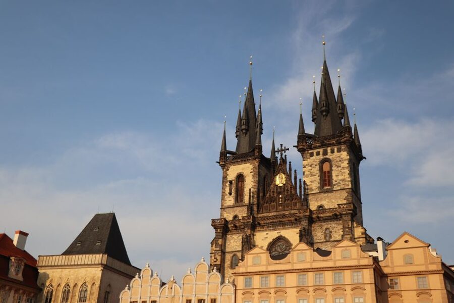 Prague: Vintage Car Ride and Walking Tour - What the Vintage Car Hour Gives You (and What It Does Not)
