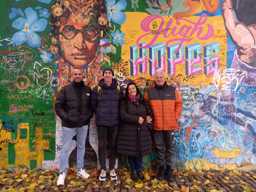 Prague : Visite insolite avec un guide journaliste français - Quick reasons this tour works