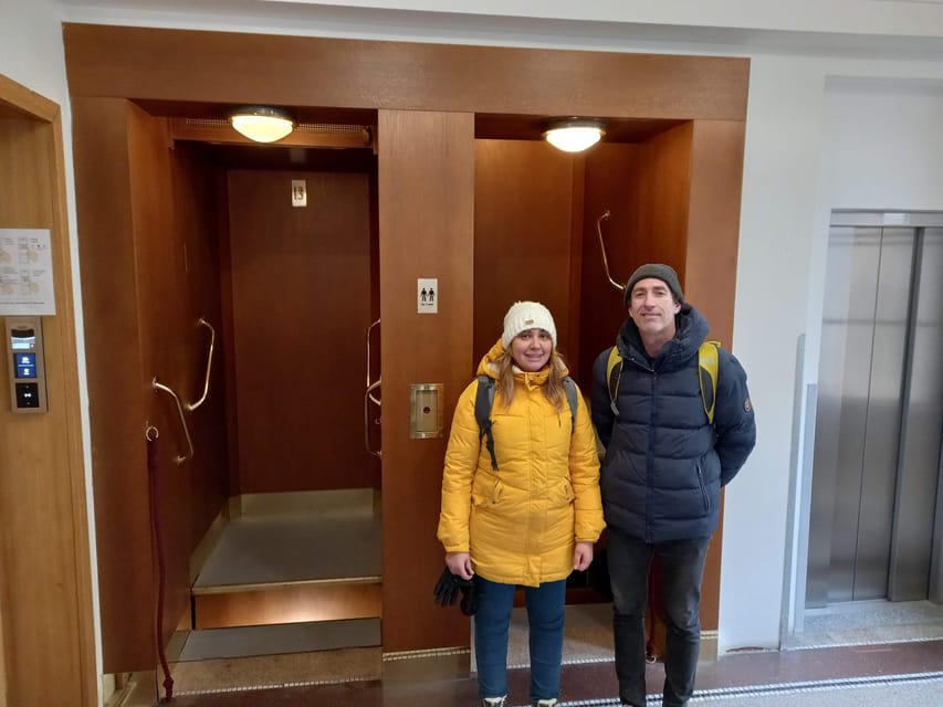 Prague : Visite insolite avec un guide journaliste français - How to prepare before you start