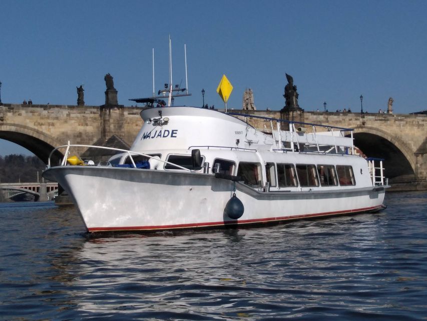 Prague: Vltava River Private Boat Party with Drinks - Small gotchas: weather, river conditions, and boat swaps