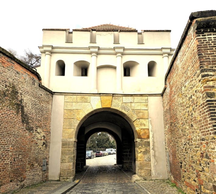 Prague: Vyšehrad Audio Guide with Optional Basilica Ticket - Real-world audio tips: headphones, email access, and what to do if tech fails