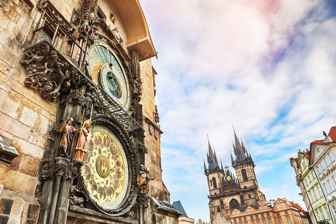 Prague Walking Tour 2,5h (Old Town, Jewish Quarter and Charles bridge) - Old Town and Jewish Quarter, where the stories make the streets make sense