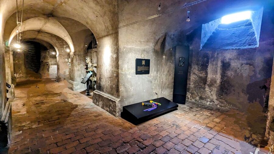 Prague: WWII Guided Tour & The Crypt of Operation Anthropoid - Tram Ride Included: Saving Time and Keeping You Moving