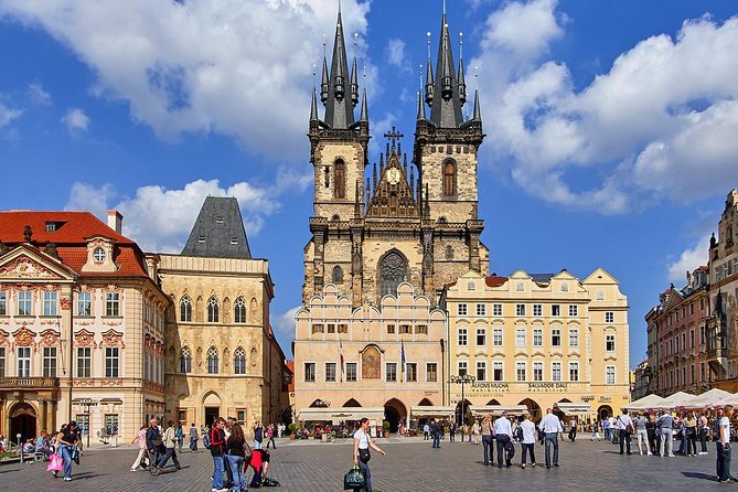 Private 4-hour City Tour of Prague with driver & official guide w/ Hotel pick up - Charles Bridge quick hit: the classic photo moment
