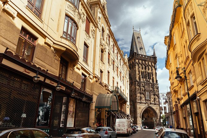 Private City Kickstart Tour: Prague - Stop 2: Franciscan Garden for Photos and a Quick Reset