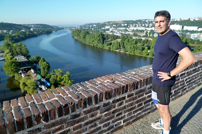 Private Custom Running Tour around Prague - Charles Bridge: Iconic, Efficient, and Great for Orientation