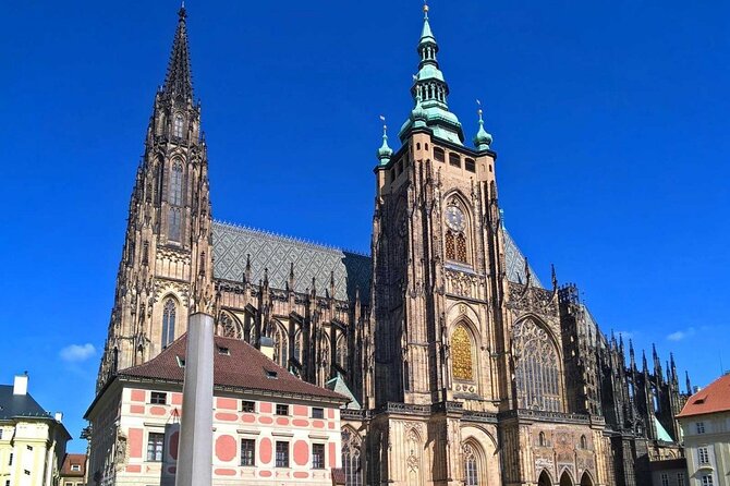 Private Custom Tour: Half-Day Tour of Prague Castle and Old Town - Staromestske namesti: Old Town Square with built-in context