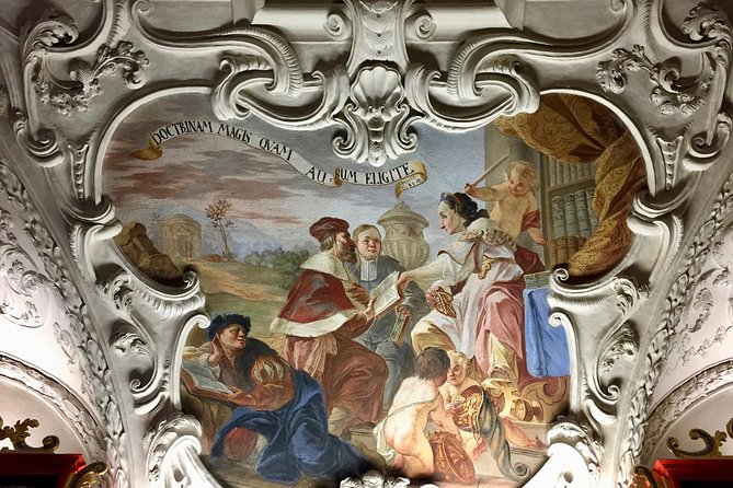 Private Custom Tour of Strahov Library and Prague - A few practical tips to make your half-day smoother