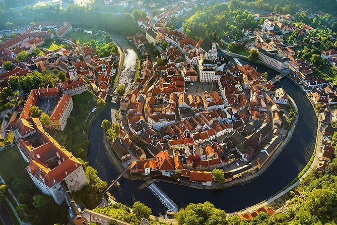 Private Day Trip from Prague to Cesky Krumlov - Holasovice: rural Baroque calm, UNESCO in about 45 minutes