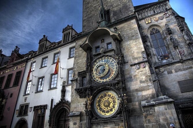 Private Guided Alternative Historical Electric Bike Tour - Prague Castle: courtyards, Royal Garden, and St. Vitus interior on open days