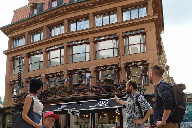Private Half-Day Prague Walking Tour - Charles Bridge in the first 15 minutes