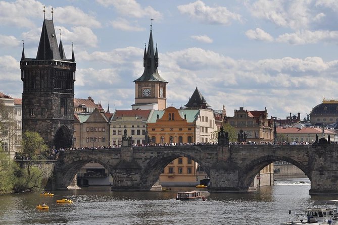 Private Half-Day Sightseeing Tour in Prague - Lennon Wall and Dancing House: Quick Stops That Add Personality