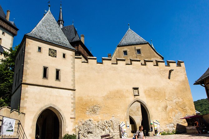 Private Karlstejn castle trip from Prague with Lunch & Admission - Price and Value: Is $242.50 Per Person Fair for This Private Setup?