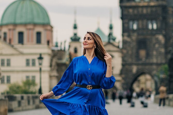Private Photo Shoot in Prague Old Town - Stop 1: Charles Bridge photos, the classic postcard moment