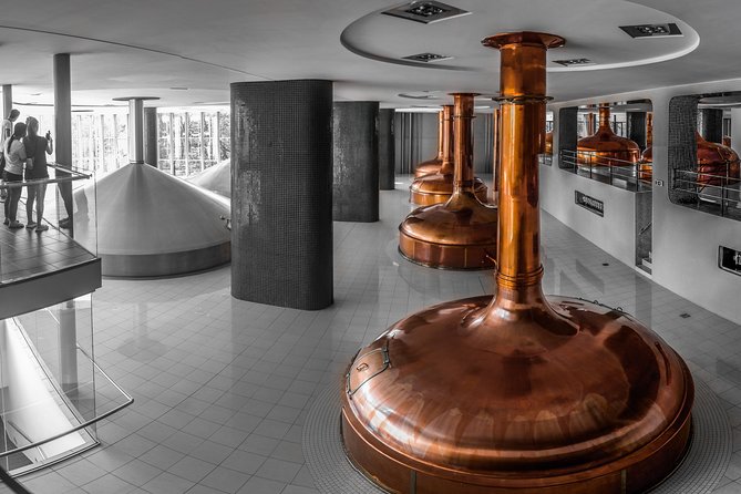 Private Pilsner brewery trip with Chateau and farm cheese tasting - The Pilsner Urquell Brewery Tour: Oak Barrels and Liquid Bread