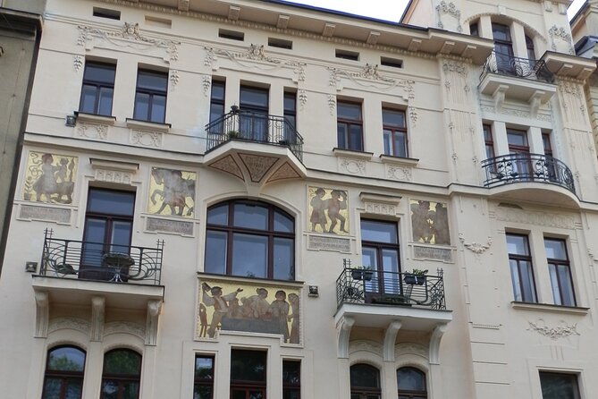 Private Prague Art Nouveau and Cubism Walking Tour - What “private” really changes on this walk
