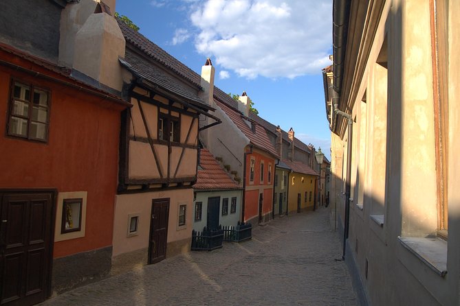 Private Prague Castle and Lobkowicz Palace Half-Day Tour - Getting to Prague Castle with a private Mercedes pickup