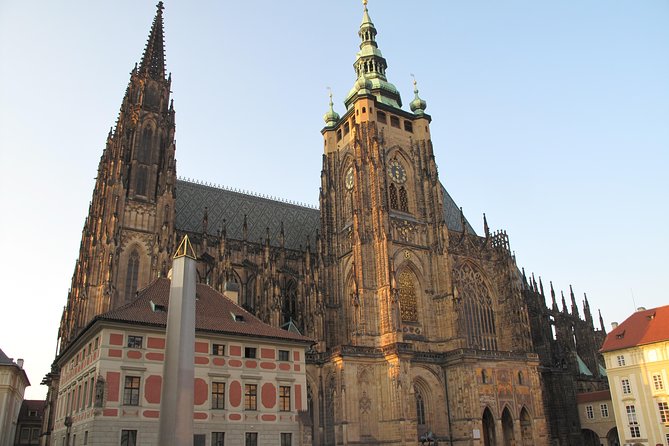 Private Prague Castle Tour with a Czech Guide, meet up at hotel - Why a private Prague Castle tour beats DIY