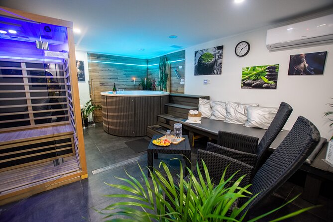 Private Spa with Jacuzzi and Sauna - BLACK ZONE - What the 2-Hour Black Zone Session Really Feels Like