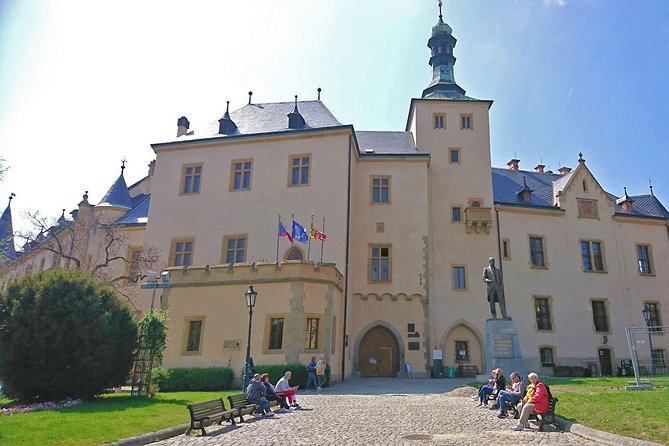 Private Tour: Kutna Hora from Prague - Private Prague Pickup and the Mercedes Ride to Kutná Hora