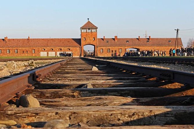 Private Tour to Auschwitz from Prague - FAQ