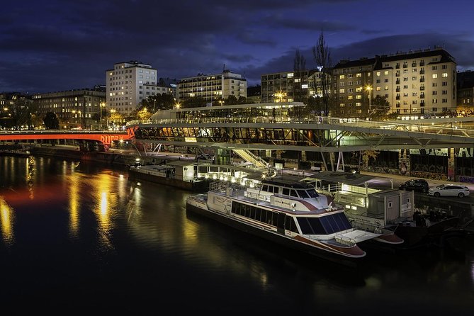 Private Transfer from Prague to Vienna with 2h for Sightseeing - Timing tips so your sightseeing stop actually works