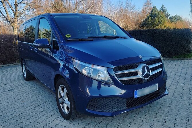 Private Transfer in Mercedes V-Class Minivan - Why This Prague Ruzyne Transfer Feels Like a Travel Cheat Code