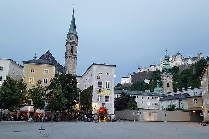 Private Transfer Prague to Salzburg with 2h stop in Krumlov in a Sanitized Car - Český Krumlov: how to make the most of a 2-hour self-guided stop