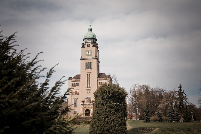 Psychiatric Hospital & Abandoned Cemetery - Stop 1: Psychiatric Hospital Bohnice, a working site with a controversial past