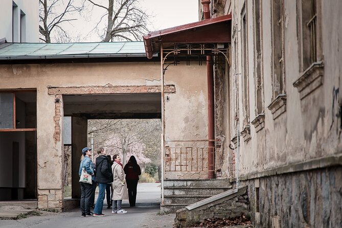 Psychiatric Hospital & Abandoned Cemetery - Price and value: what $33.64 really covers