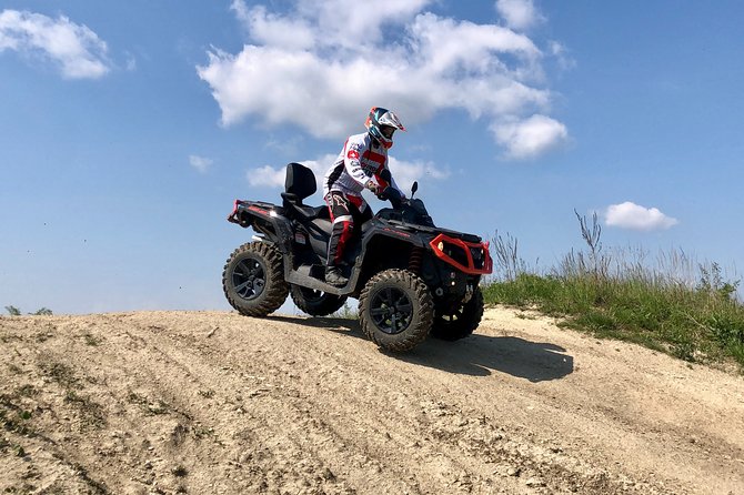 Quad ride adventure Prague - The guide/instructor role: why it feels approachable