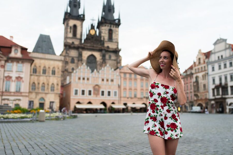 Romantic Photoshoot Experience for Couples in Prague - What’s Included: Private Photoshoot, Professionally Edited Digital Files