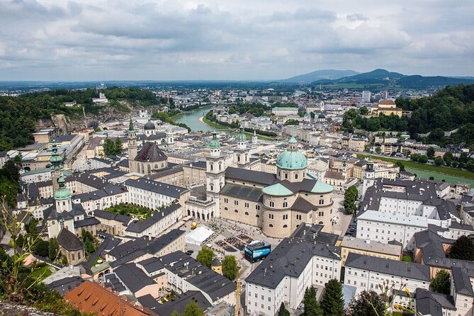 Salzburg Private Day Tour from Prague with transfers and guide - Who this tour suits best, and who should think twice