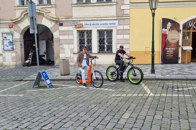 Scenic Panoramic views e-Scooter/ eBike Guided Tour of Prague - Prague Castle, Strahov monastery, and the brewery break
