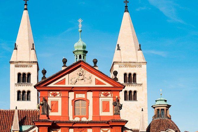 Self-Guided Audio Tour - Prague Castle District - Golden Lane: the close up stop that turns legends into place