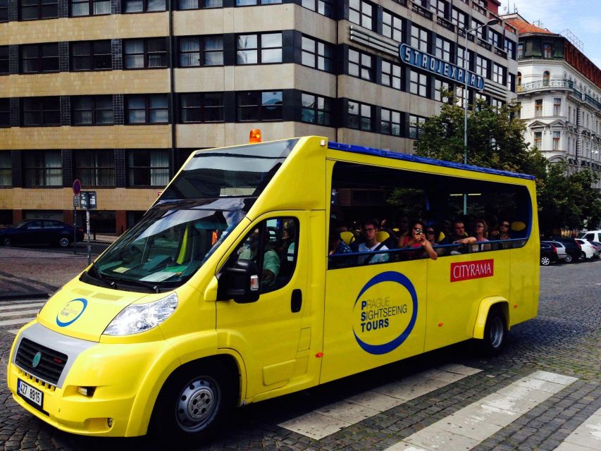 Short city tour by bus - 1 hour - What Power Gate teaches you, and why it’s worth your attention