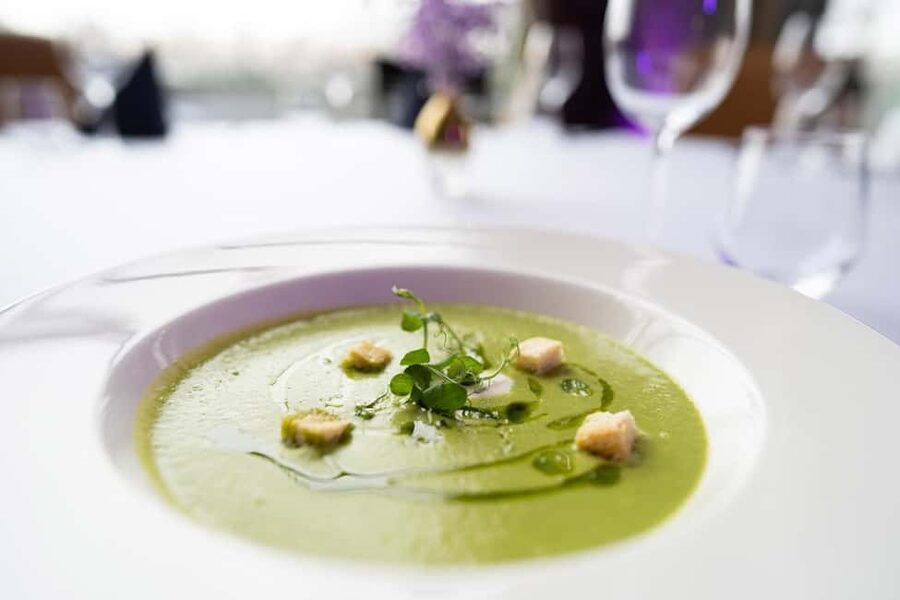 Sinatra Tribute. Concert & dinner. - Should You Book the Sinatra Tribute and Dinner at Mánes?