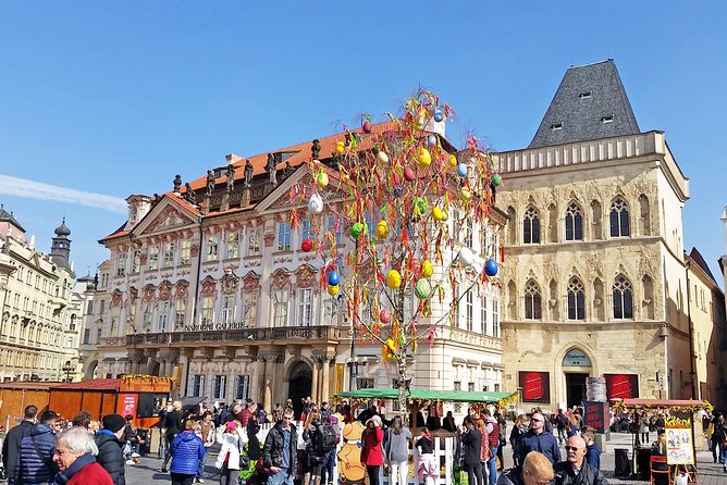 Small Group Prague Old Town and Jewish Quarter Walking Tour - Old Town Hall and the Astronomical Clock: How It Works, Where to Stand