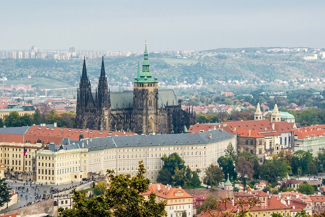 Small-Group Tour of Prague Castle with a local guide - Why this 2.5-hour Prague Castle tour works (and what it doesn’t)